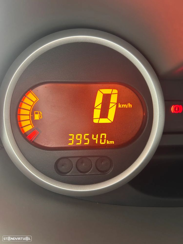 Renault Twingo 1.2 LEV 16V 75 Expression - 6