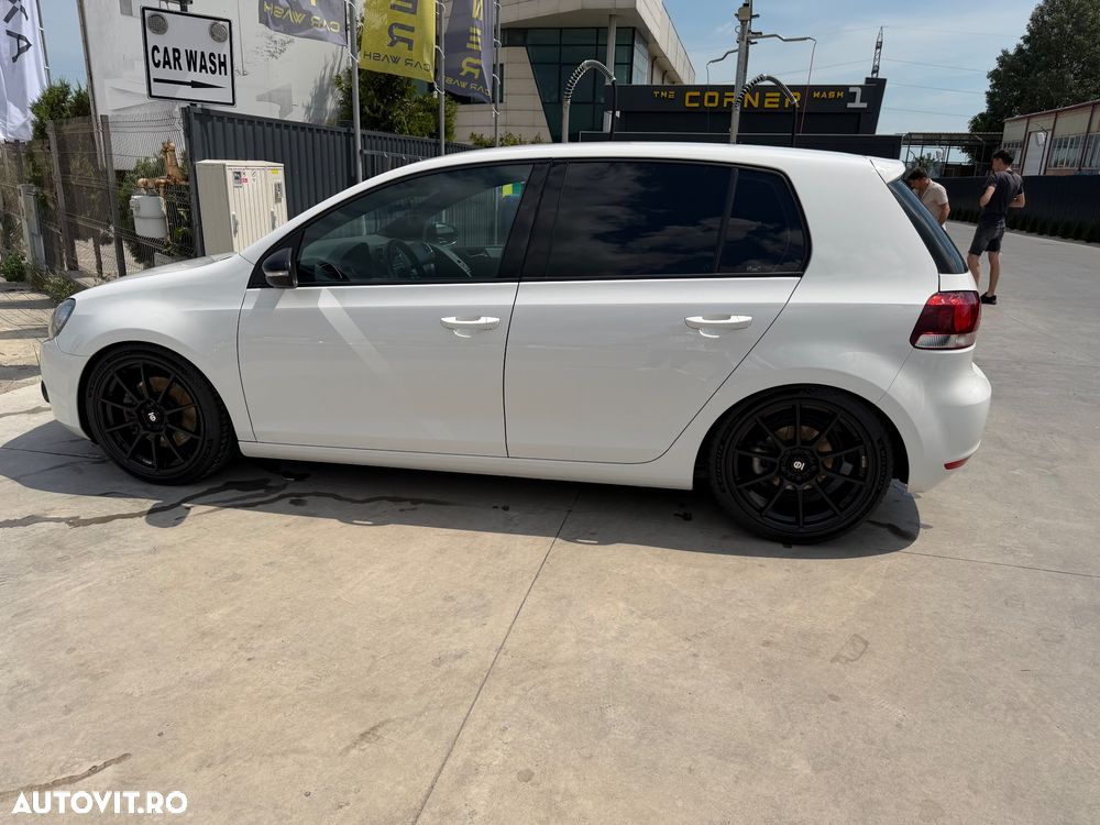 Volkswagen Golf 2.0 TDI Highline 4Motion - 3