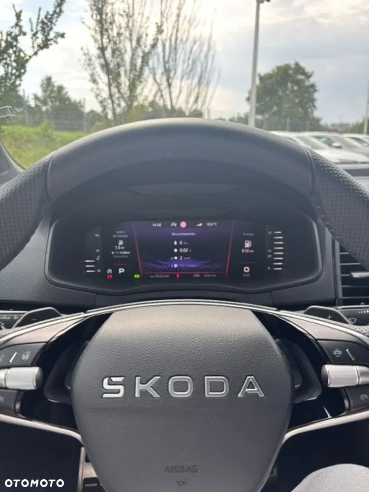 Skoda Karoq 1.5 TSI ACT Sportline DSG - 10