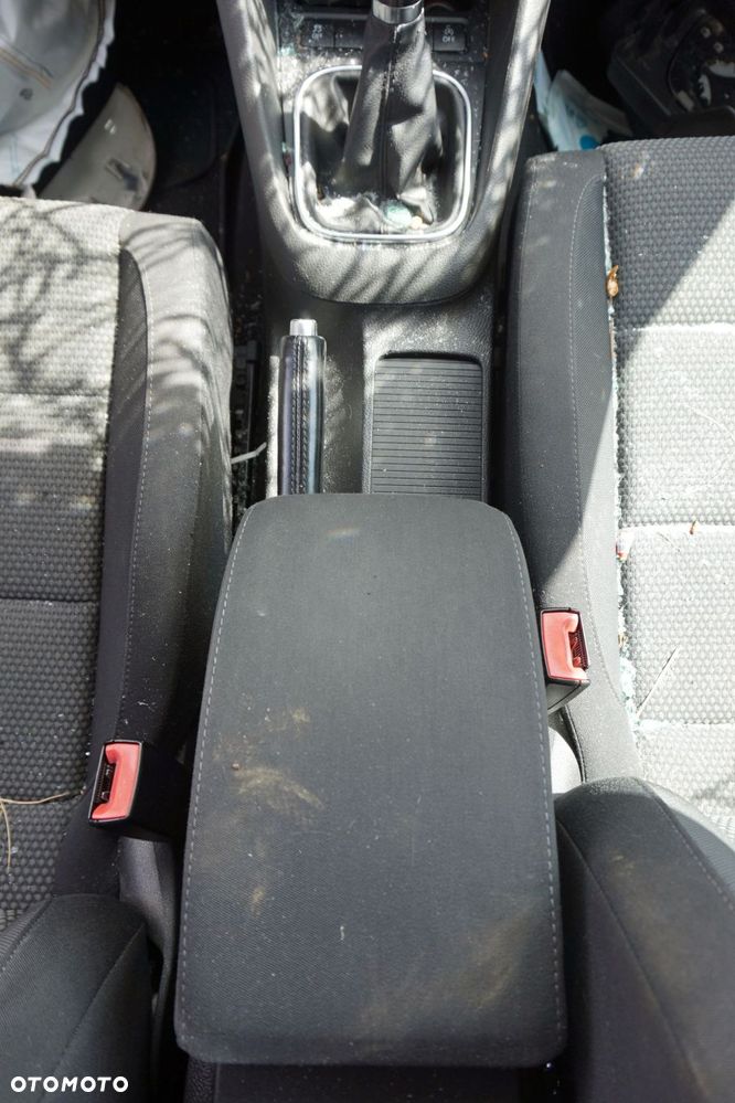 TUNEL ŚRODKOWY PODŁOKIETNIK GOLF VI  VOLKSWAGEN 2008-2016 - 3