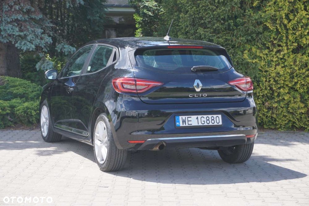 Renault Clio - 8