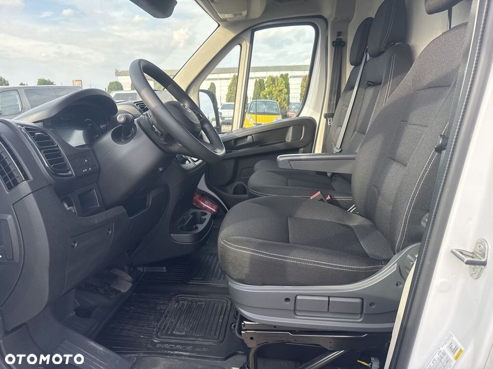Toyota PROACE MAX - 12