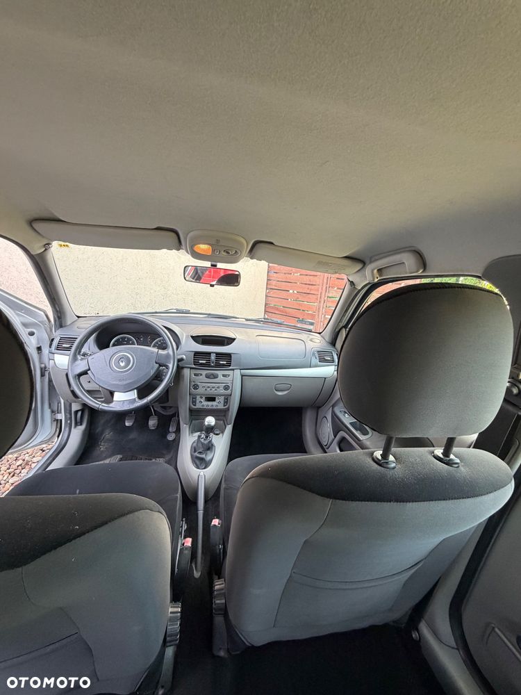 Renault Thalia 1.6 16V All Inclusive - 7