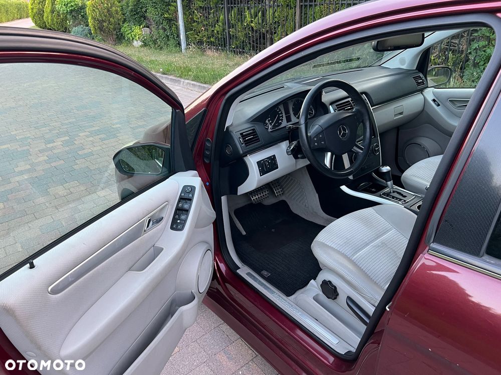 Mercedes-Benz Klasa B 170 Autotronic Special Edition - 5