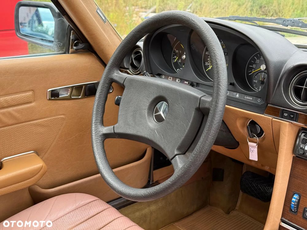 Mercedes-Benz SLC - 16