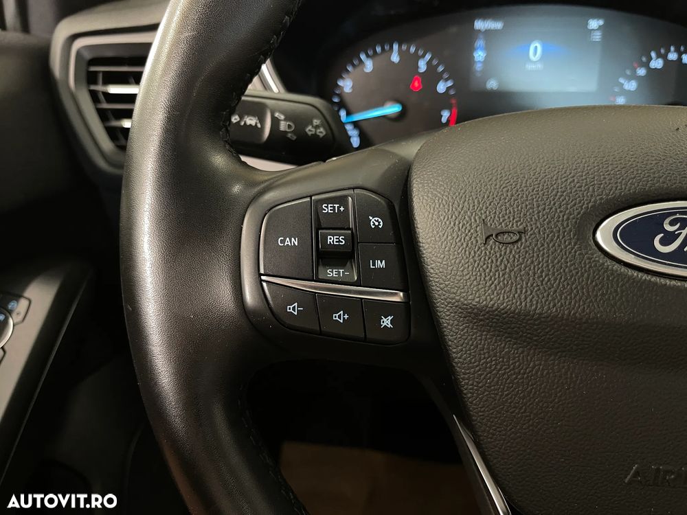Ford Focus 1.0 EcoBoost MHEV Titanium - 21