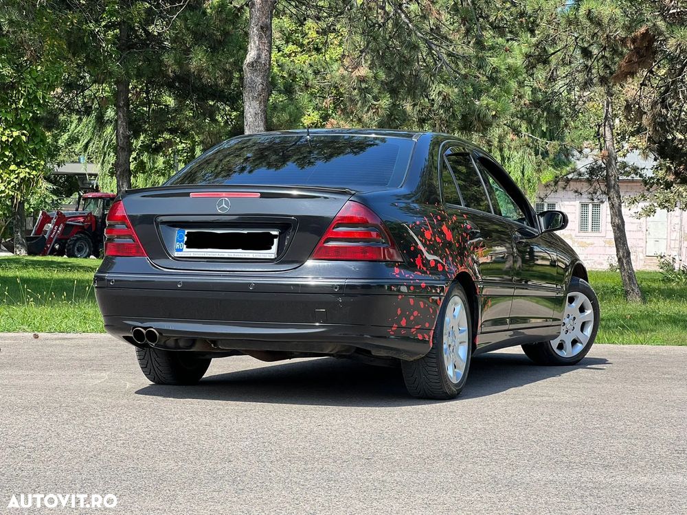 Mercedes-Benz C - 2