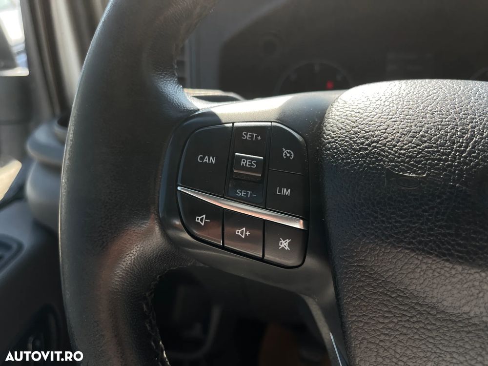 Ford Transit - 15
