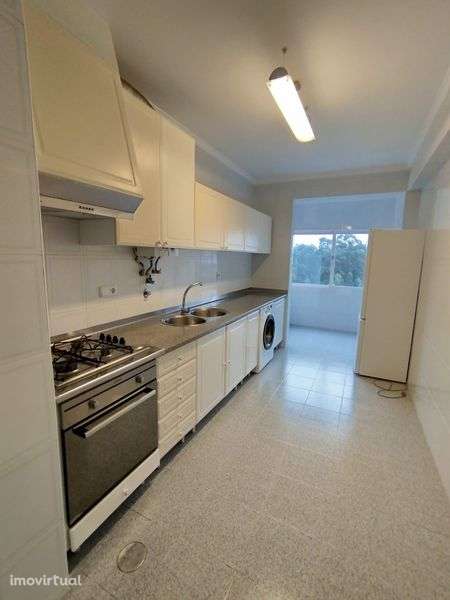 Arrenda-se Apartamento T3 em Esgueira - Grande imagem: 3/11