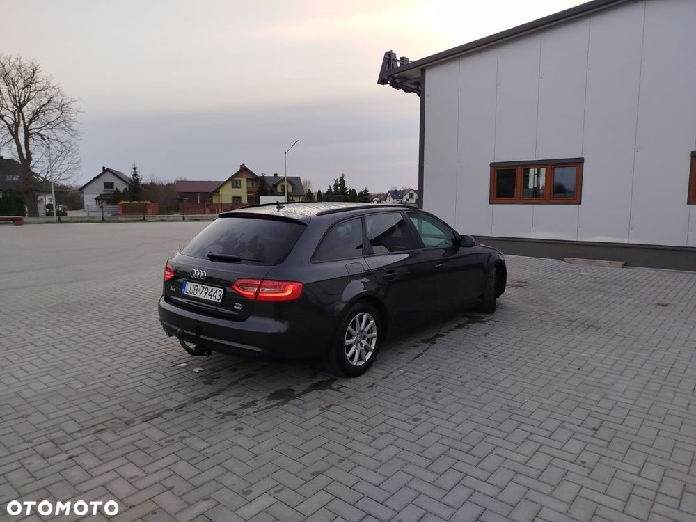 Audi A4 Avant 2.0 TDI ultra DPF Attraction - 5