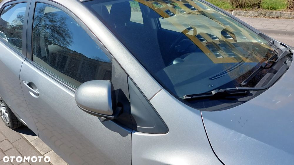 Mazda 2 1.4 DE Core + - 18