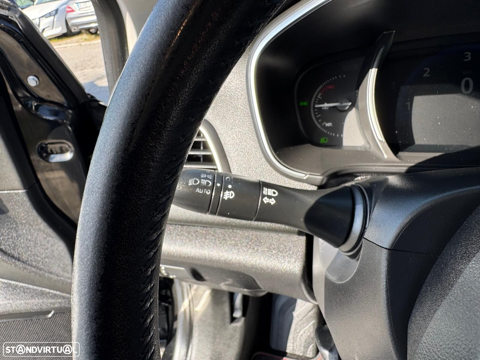 Renault Mégane Sport Tourer 1.5 dCi Limited - 18
