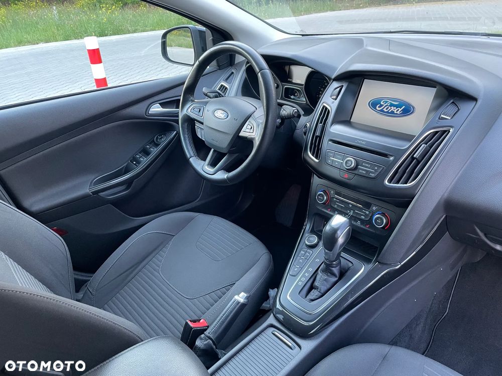 Ford Focus 1.0 EcoBoost Titanium ASS PowerShift - 35