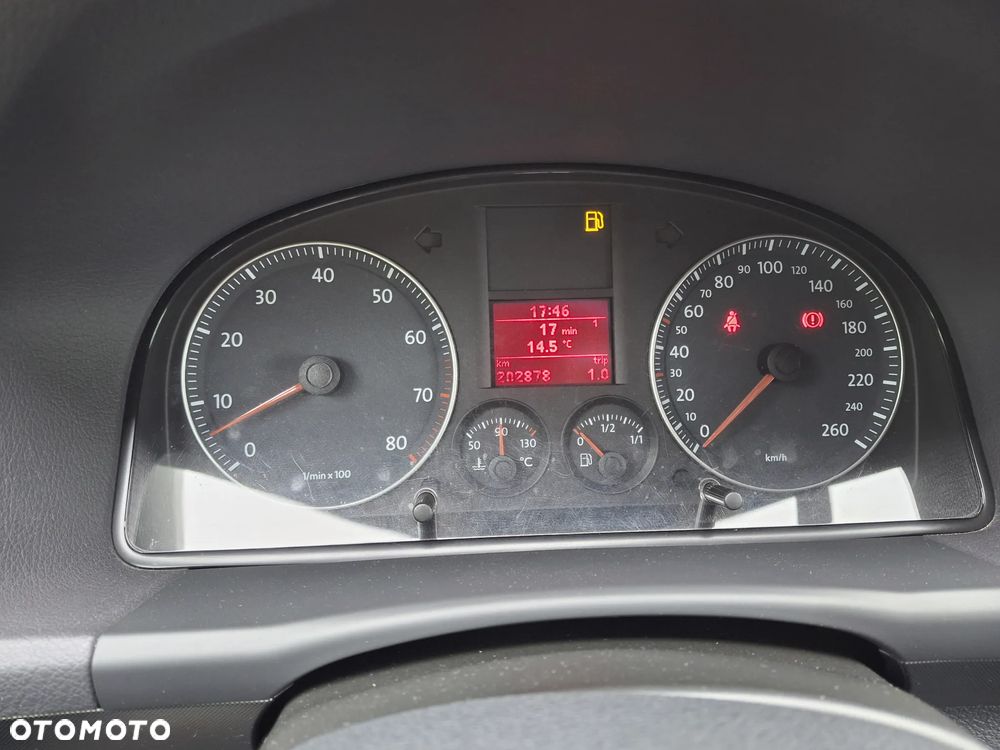 Volkswagen Touran 1.6 Basis - 23