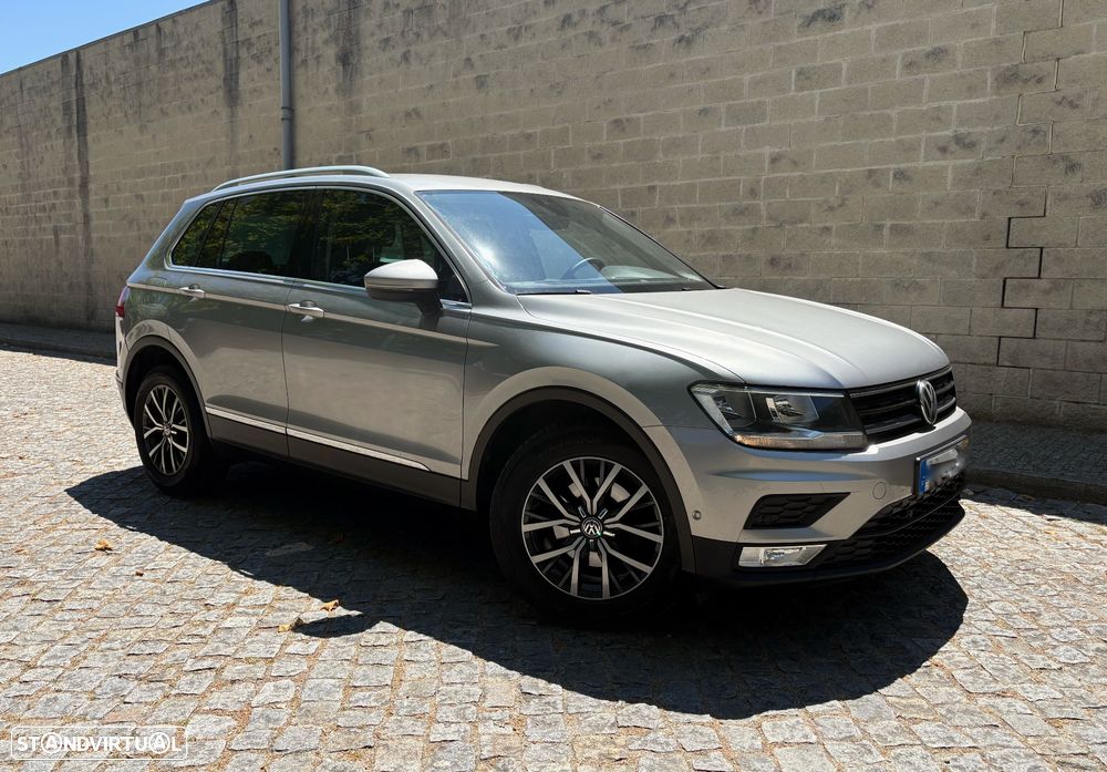 VW Tiguan 1.6 TDI Confortline - 25