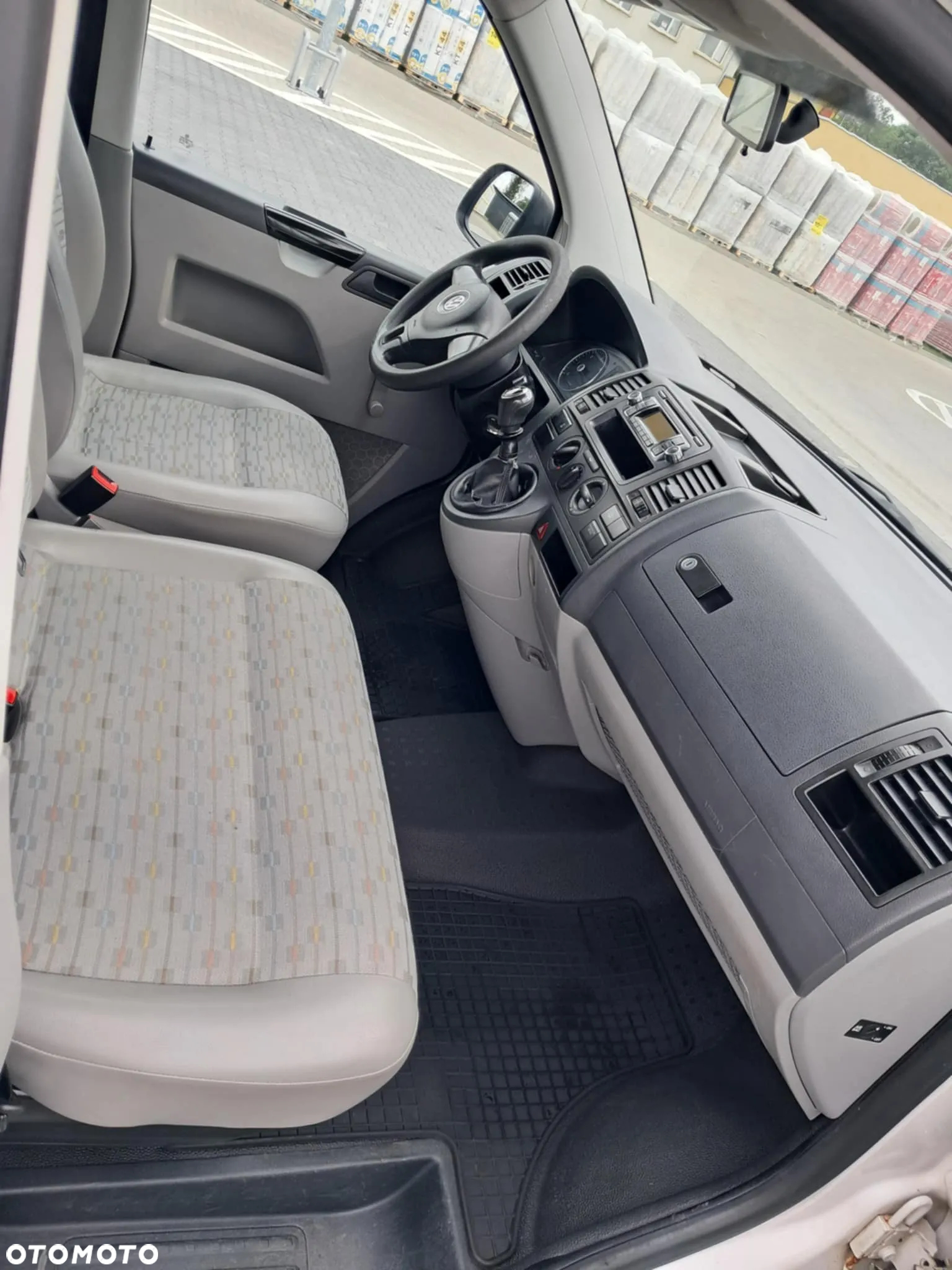 Volkswagen Transporter T5 - 8