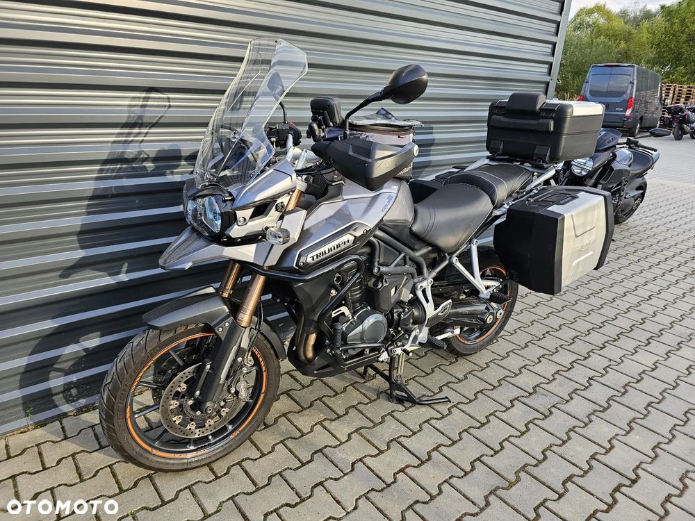 Triumph Tiger - 5