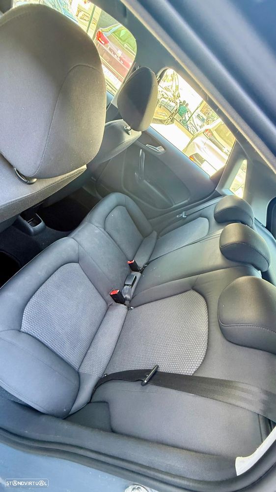 Audi A1 Sportback 1.4 TDI S-line - 11