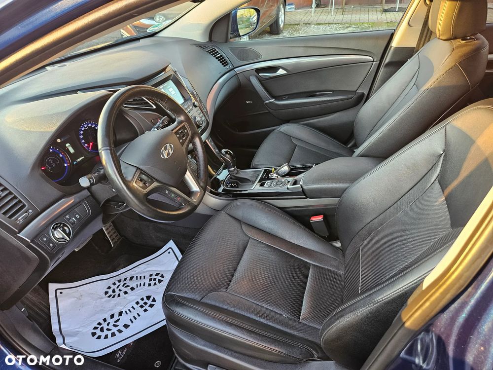 Hyundai i40 Kombi blue 1.6 CRDi DCT Space Plus - 5