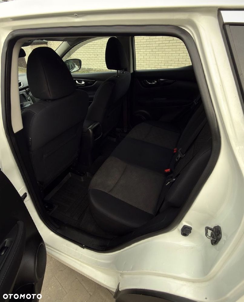 Nissan Qashqai - 10