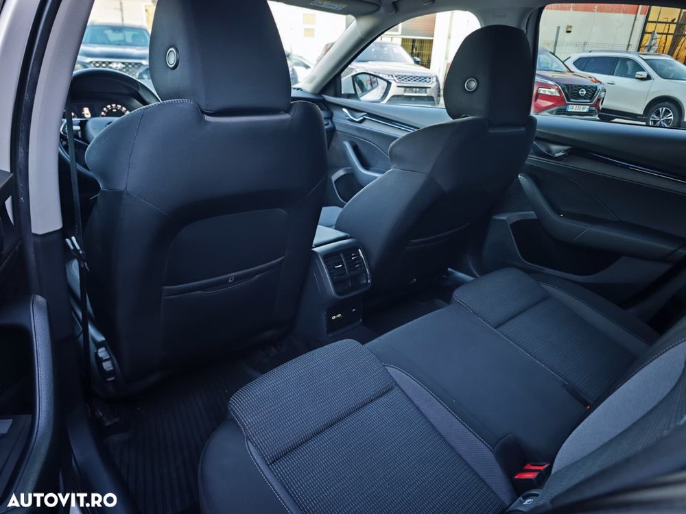 Skoda Octavia 2.0 TDI Ambition - 13