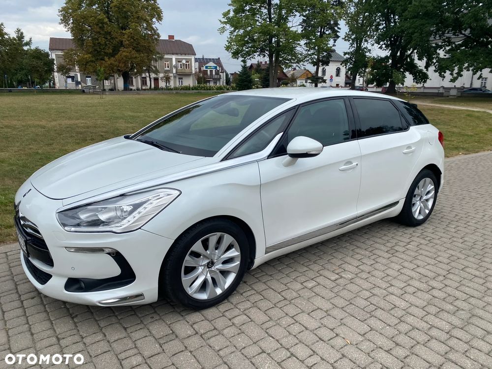 Citroën DS5 THP 155 Chic - 1