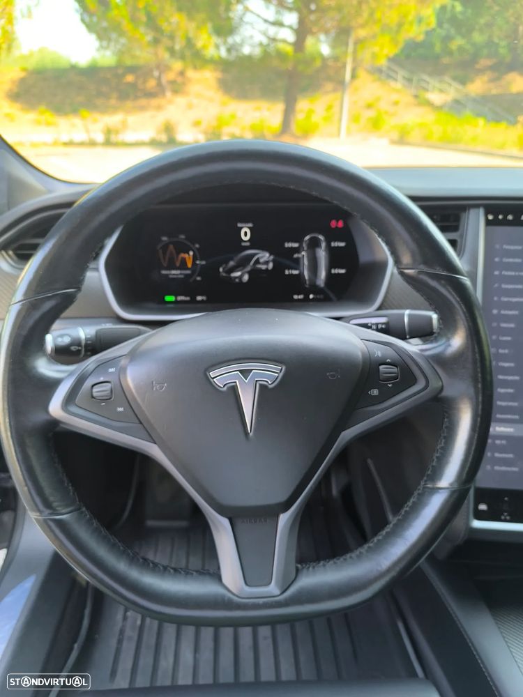 Tesla Model S 100D - 23