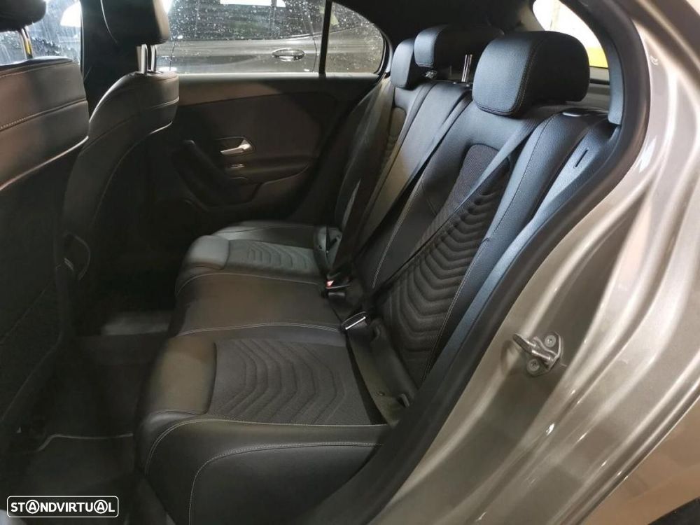 Mercedes-Benz A 180 2020 photo 3