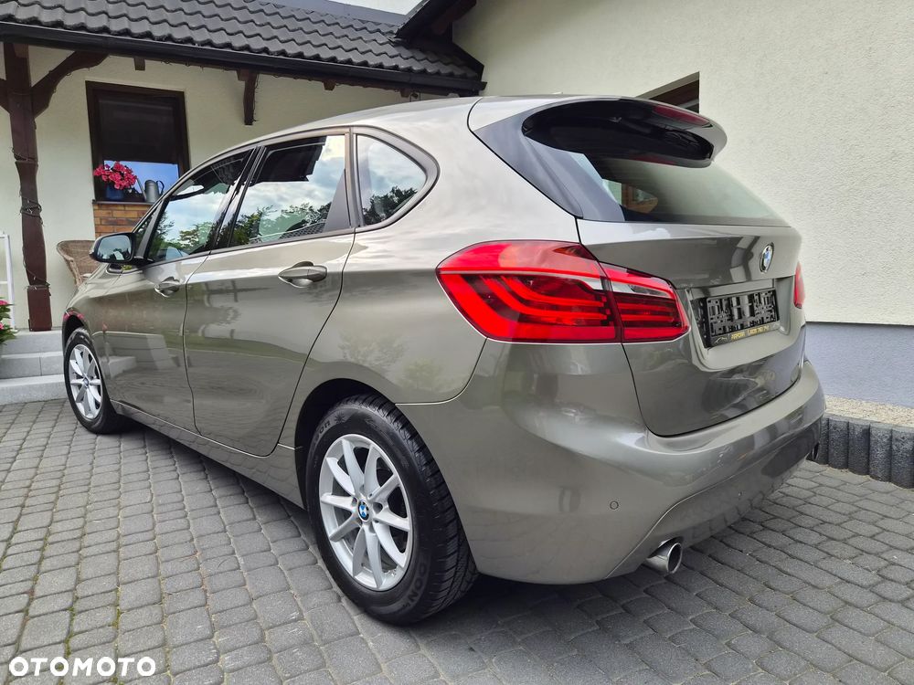 BMW Seria 2 220d Sport-Aut Advantage - 6