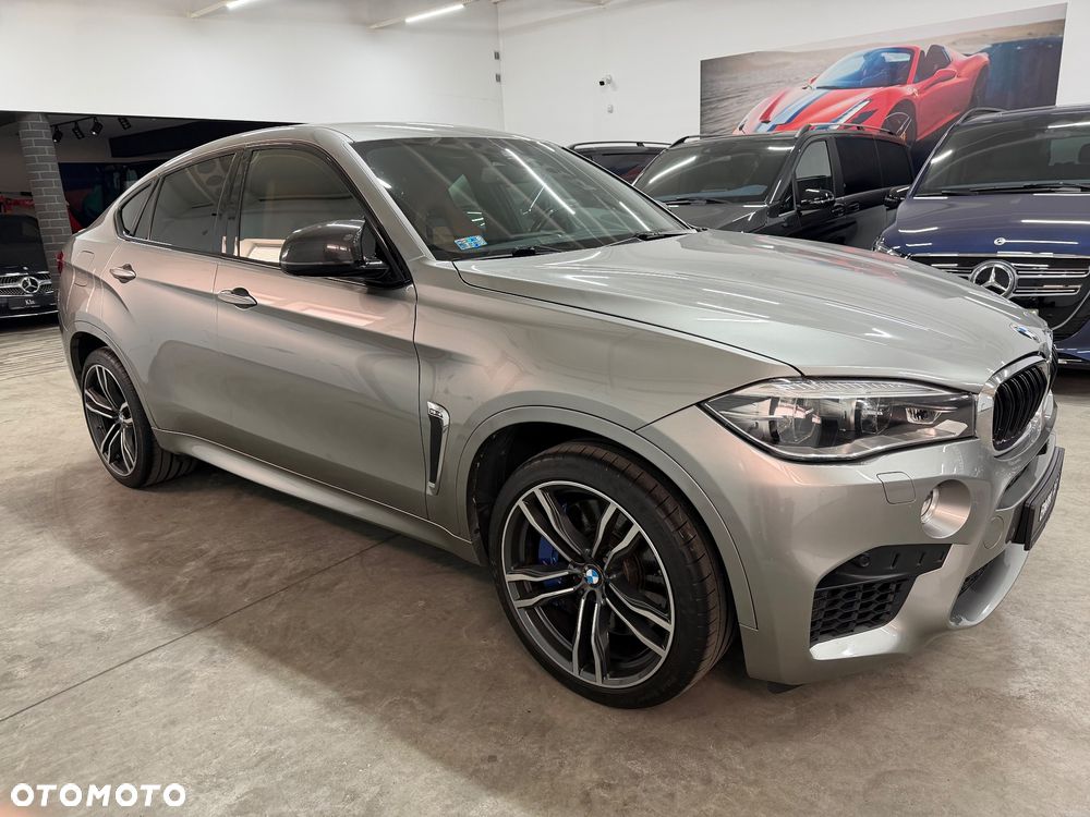 BMW X6M - 6