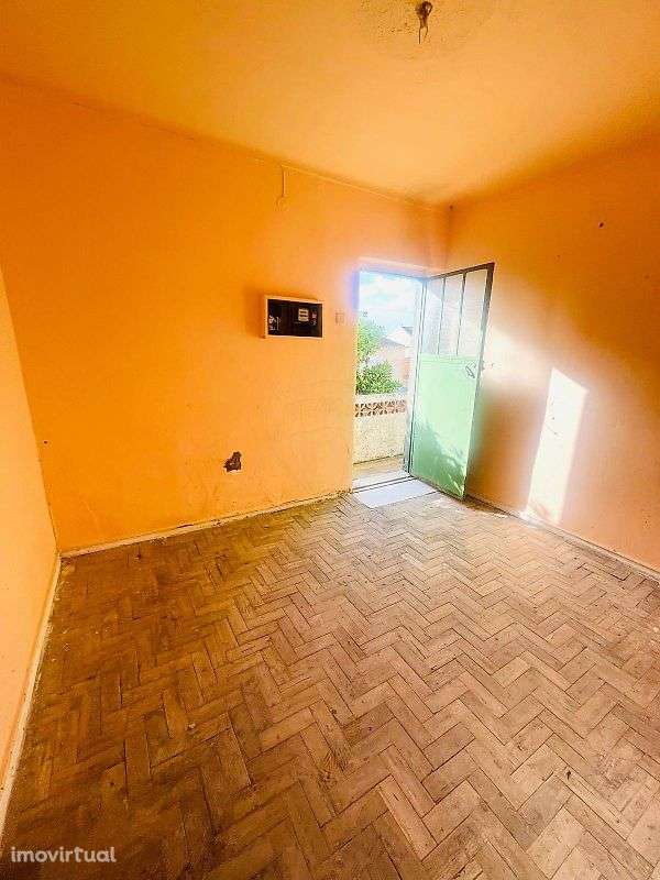 Moradia T4 para venda - Grande imagem: 2/26