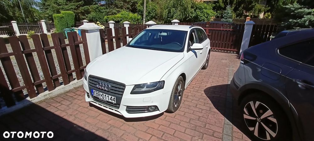 Audi A4 Avant 2.0 TDI DPF multitronic Ambiente - 24