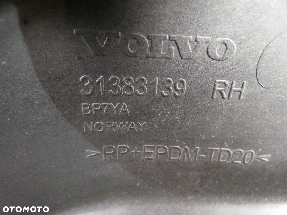 VOLVO V60 S60 II LIFT 13- RDESIGN LISTWA ZDERZAKA PRAWA PRAWY PRZÓD - 3