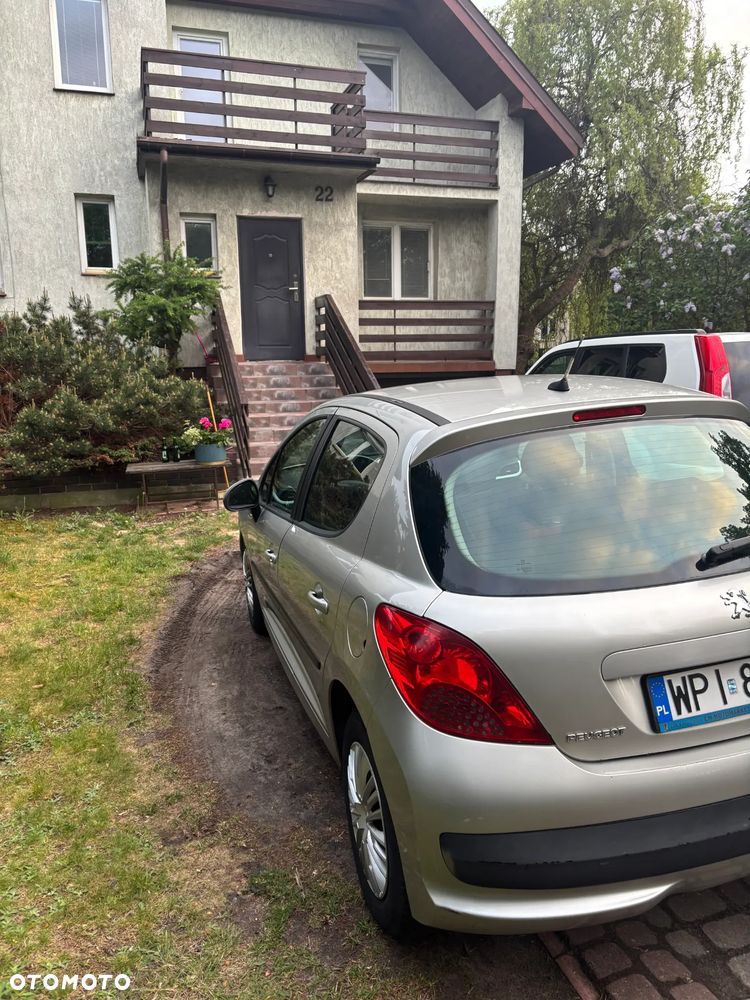 Peugeot 207 1.4 nICE - 3