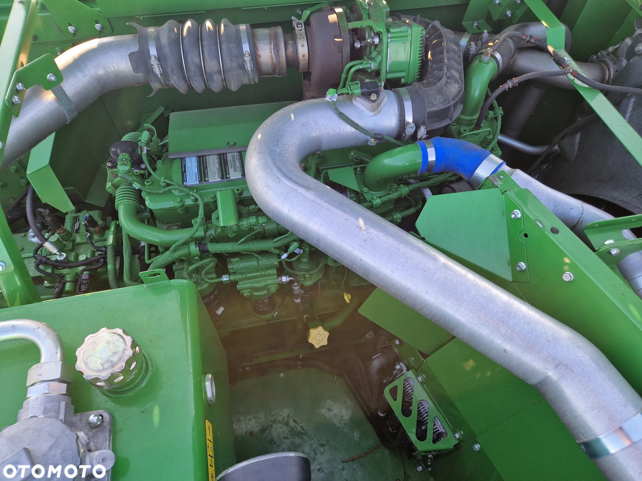 John Deere W540i - 8