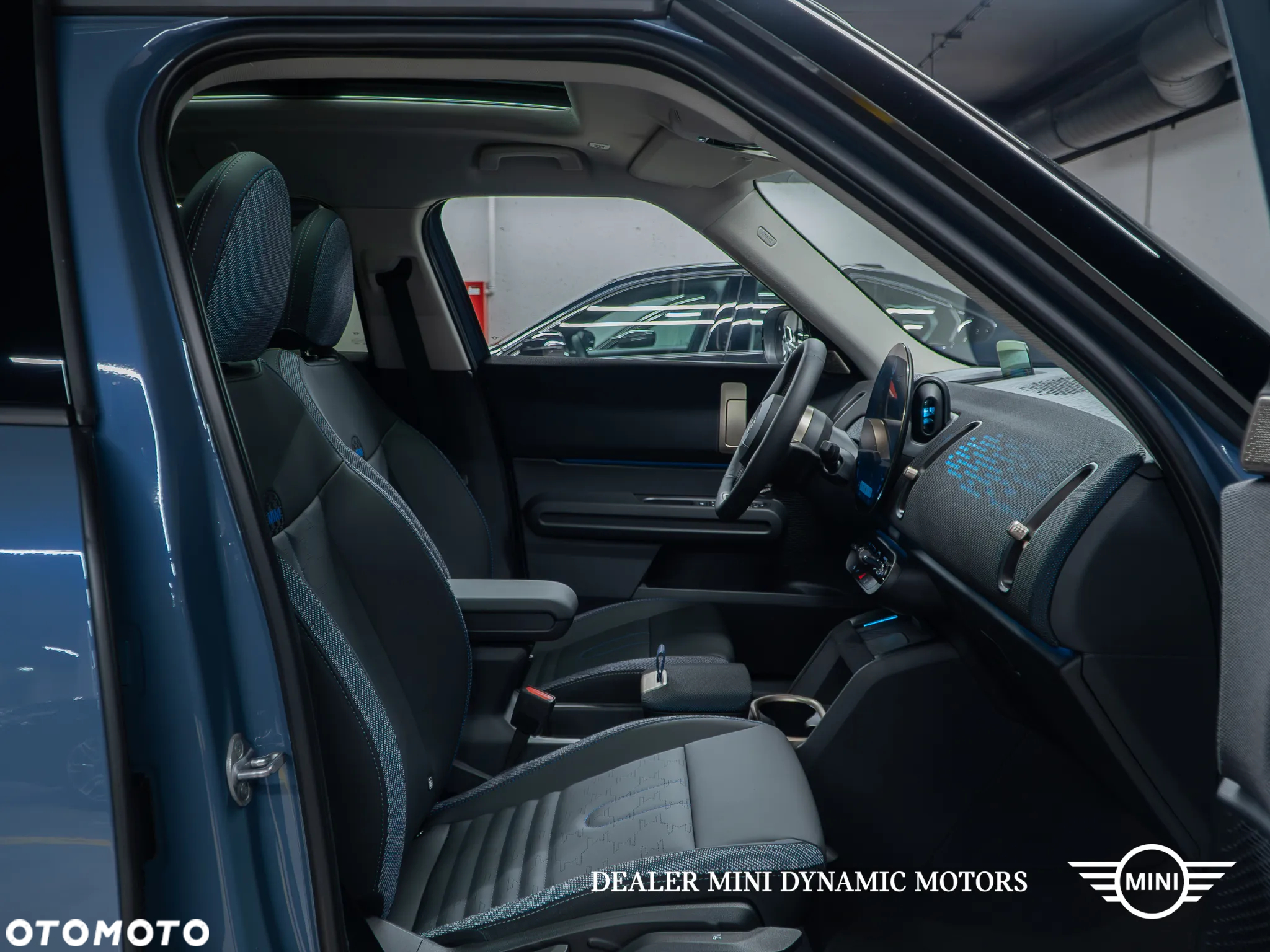MINI Countryman E Classic Trim - 19