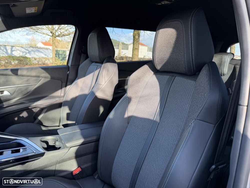 Peugeot 5008 1.2 Hybrid Allure Pack e-DCS6 - 9