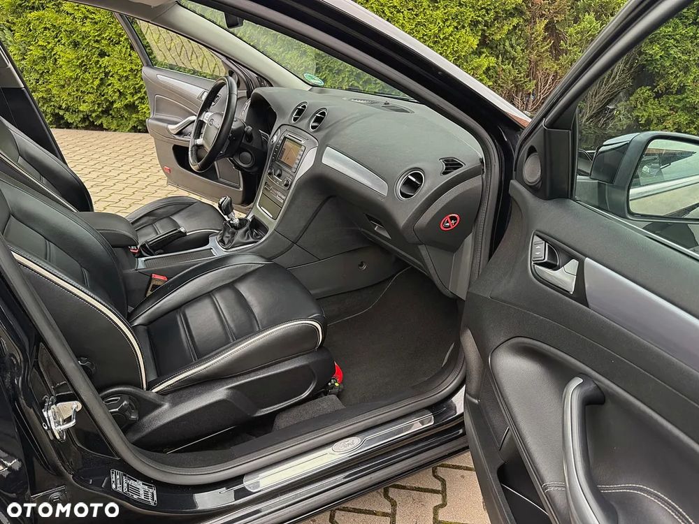 Ford Mondeo 1.6 TDCi Platinium X Plus (Titanium) - 17