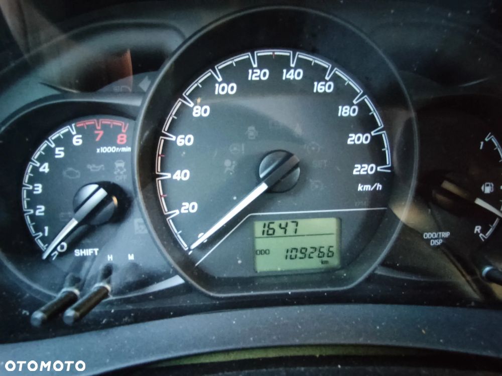 Toyota Yaris 1.0 Life EU6 - 9