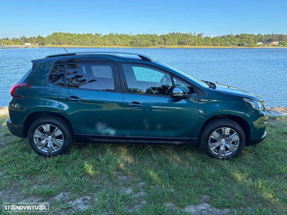 Peugeot 2008 PureTech 82 Style - 2