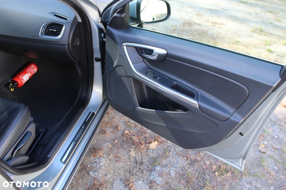 Volvo V60 - 27