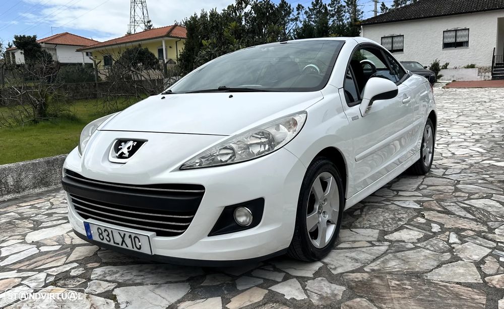 Peugeot 207 CC 1.6 SE 200 Anos - 11