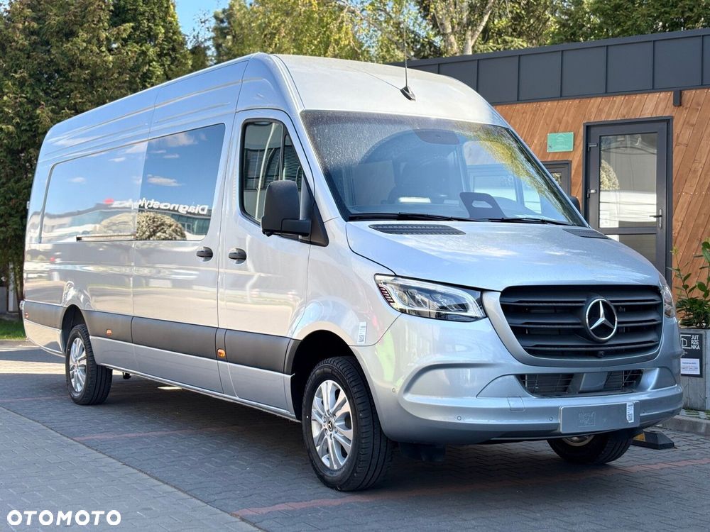 Mercedes-Benz Sprinter Furgon 319 CDI - 2