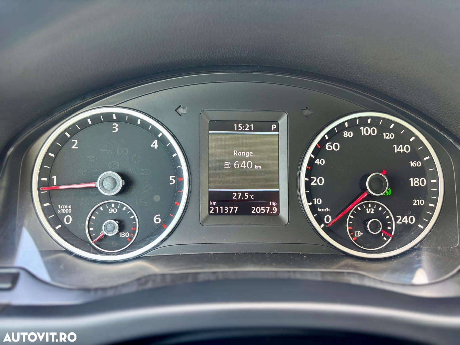 Volkswagen Tiguan 2.0 TDI 4Motion DSG Sport & Style - 5