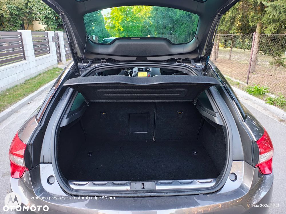DS Automobiles DS 5 - 24