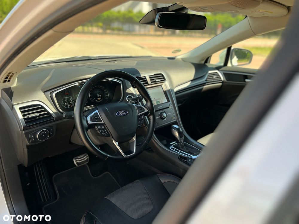 Ford Mondeo 2.0 EcoBoost STart-Stopp Autom ST-Line - 8