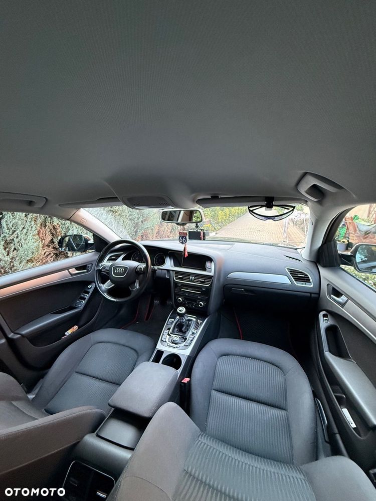 Audi A4 Limousine 2.0 TDI - 14