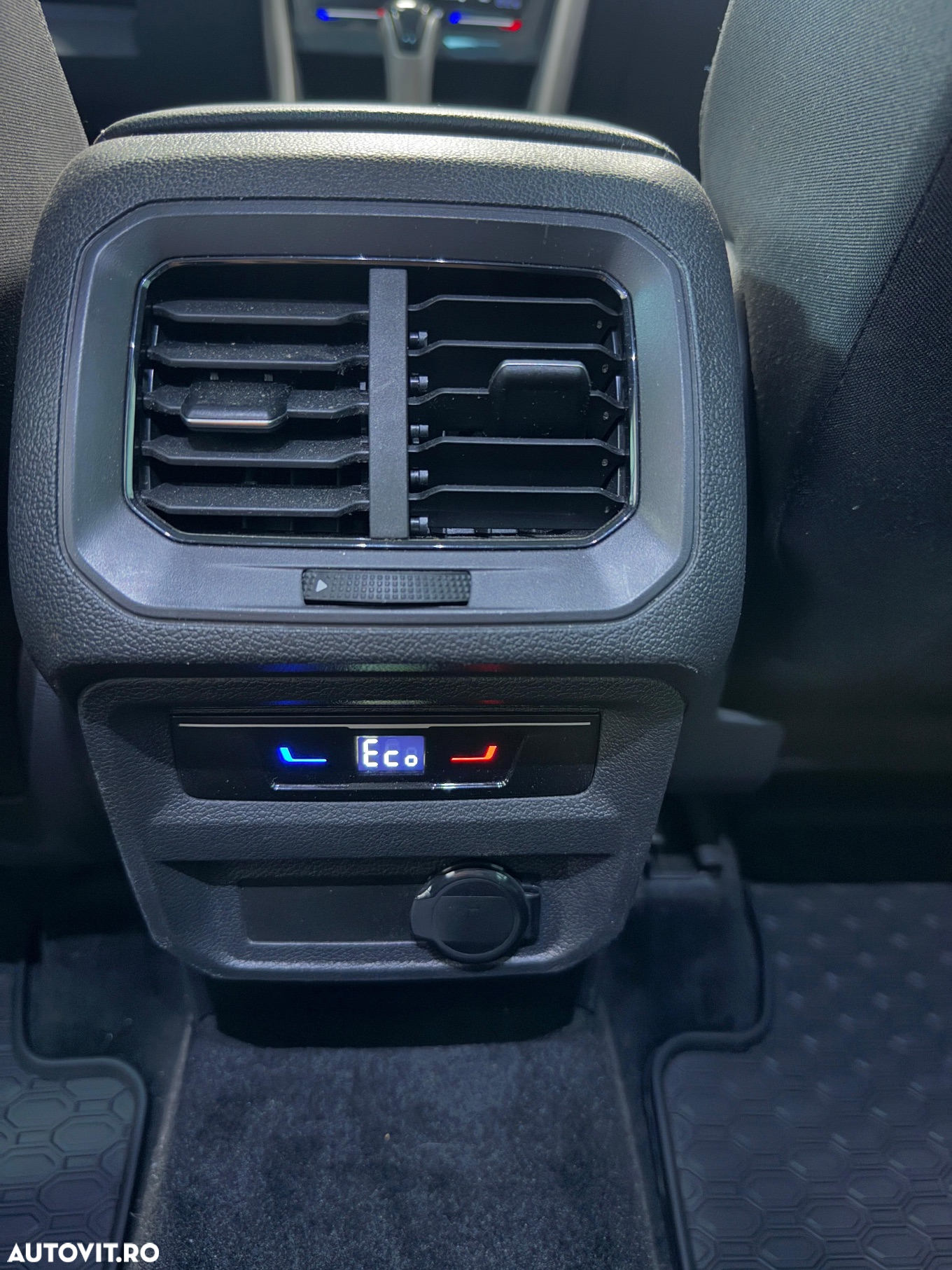 Volkswagen Tiguan 1.4 eHybrid OPF Elegance - 26