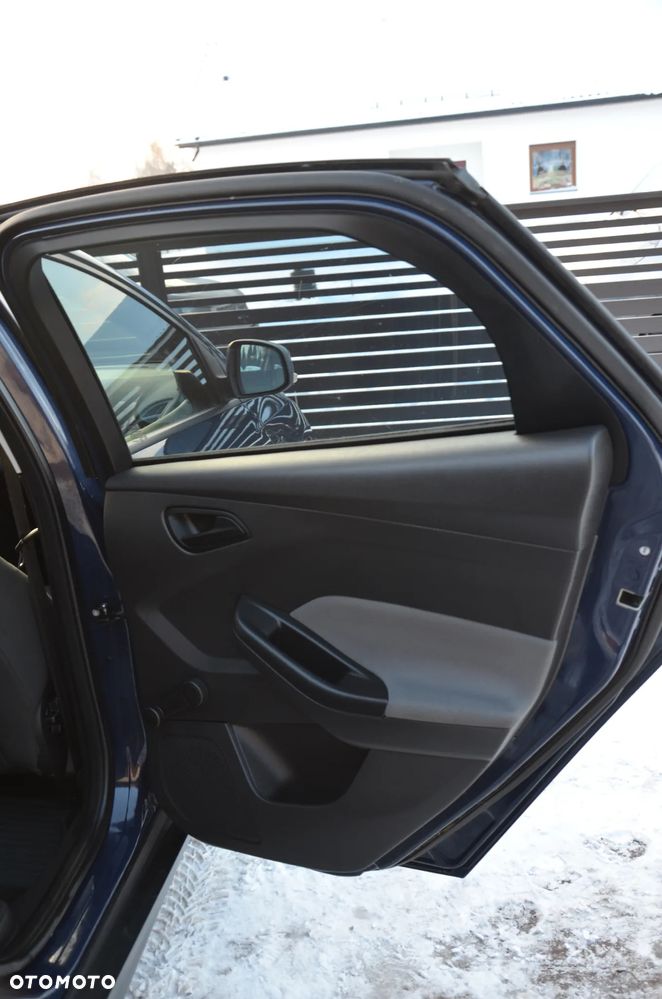 Ford Focus 1.6 Ambiente Start - 14