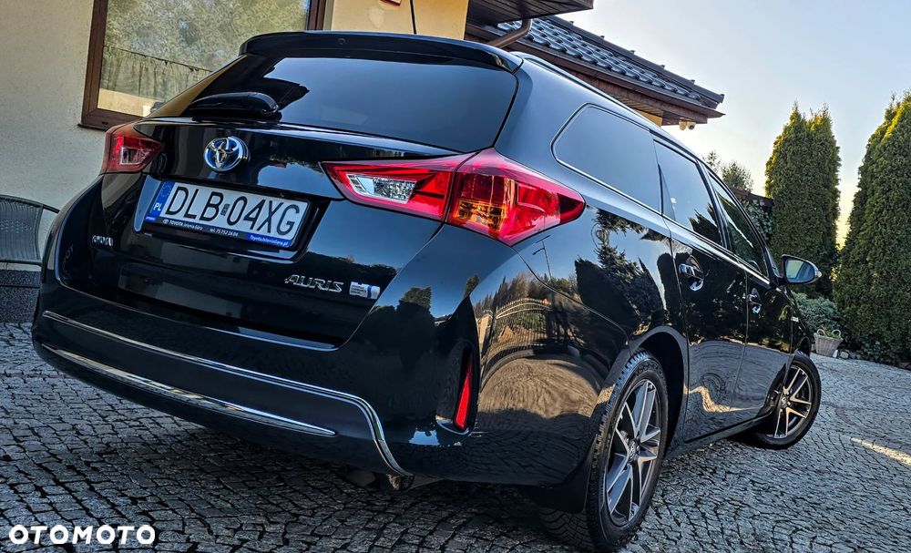 Toyota Auris 1.8 HSD Prestige - 18